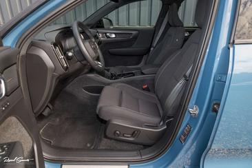 Volvo XC40 Recharge Ultimate — photo 11