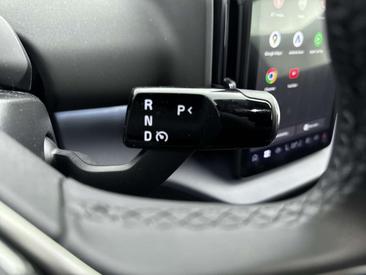 Volvo XC60 — photo 23