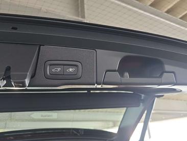 Volvo XC60 B5 Plus — photo 16