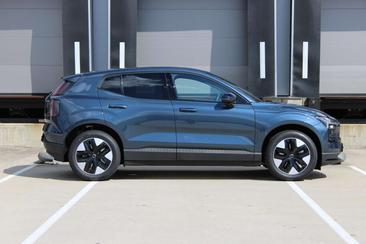 Volvo XC60 — photo 12