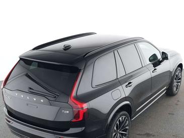 Volvo XC90 T8 Recharge Plus — photo 9