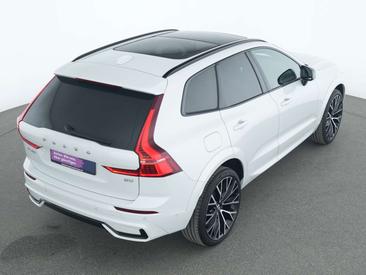 Volvo XC60 R Design — photo 10