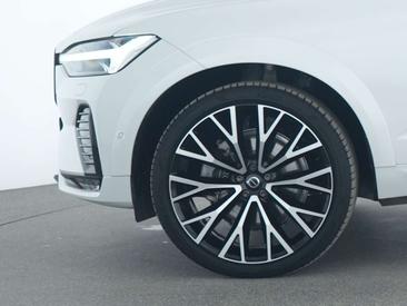 Volvo XC60 R Design — photo 12
