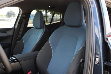 Volvo XC60 — photo 22