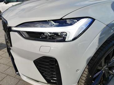 Volvo XC60 B5 Ultimate — photo 11