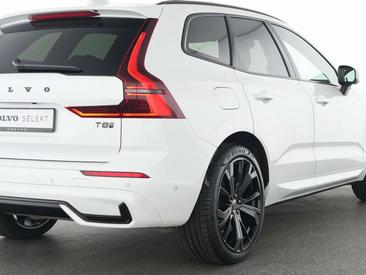 Volvo XC60 T8 PLUS — photo 9