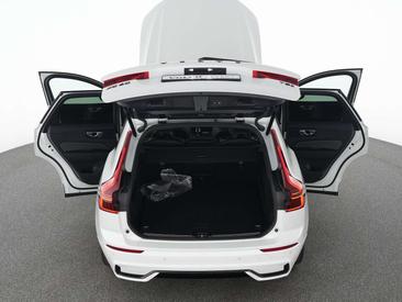 Volvo XC60 T8 PLUS — photo 13