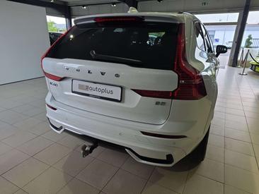 Volvo XC60 B5 R-Design — photo 7