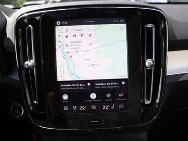 Volvo XC40 B3 Core — photo 15