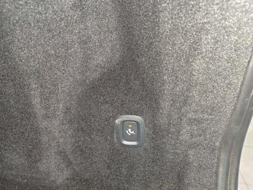 Volvo XC60 B5 R-Design — photo 15
