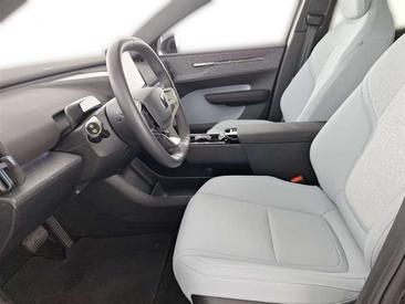 Volvo XC60 — photo 9