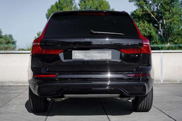 Volvo XC60 T8 Recharge — photo 8