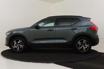 Volvo XC40 B4 Plus — photo 6