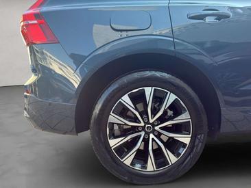 Volvo XC60 B4 Plus — photo 27