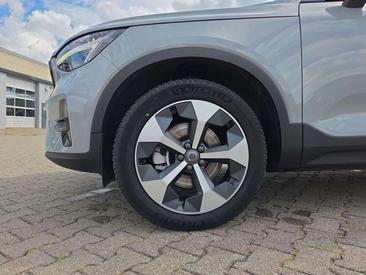 Volvo XC40 B3 Plus — photo 9