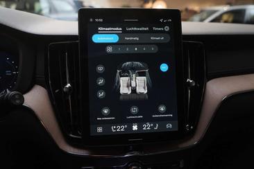 Volvo XC60 T8 Recharge — photo 15