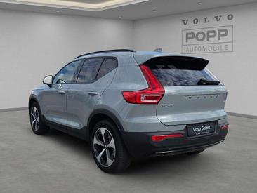 Volvo XC40 B3 Plus — photo 3