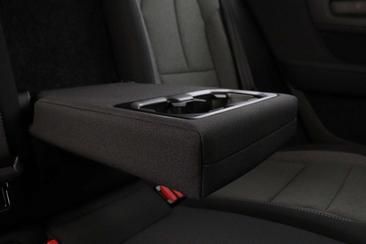 Volvo XC40 B4 Plus — photo 15