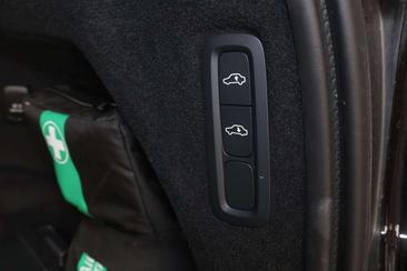Volvo XC90 T8 Recharge — photo 20