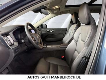 Volvo XC60 T6 PLUS — photo 5