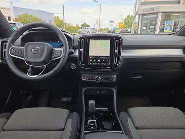 Volvo XC40 B3 Plus — photo 15