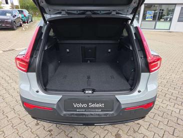 Volvo XC40 B3 Plus — photo 16