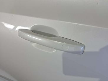 Volvo XC60 B5 R-Design — photo 32