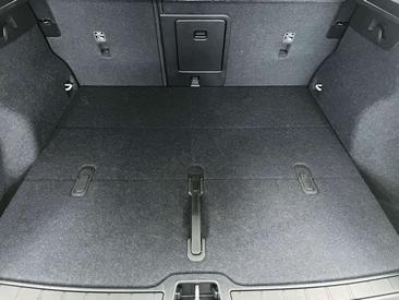 Volvo XC40 B3 Core — photo 13