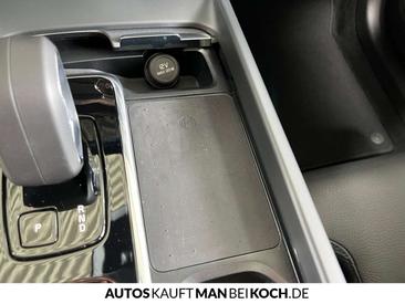 Volvo XC60 B5 Plus — photo 24