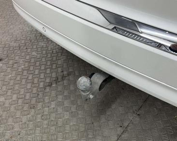 Volvo XC90 B5 Plus — photo 11