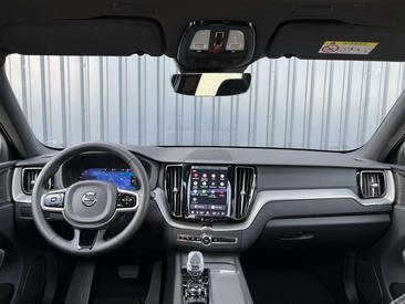 Volvo XC60 T8 Recharge Ultimate — photo 2