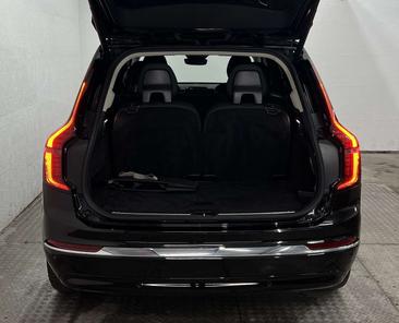 Volvo XC90 B5 Plus — photo 35