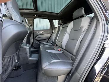 Volvo XC60 T8 Recharge Ultimate — photo 4