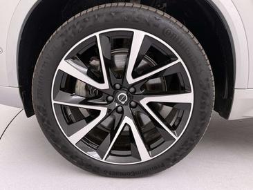 Volvo XC90 T8 Recharge Ultimate — photo 10