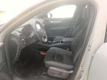 Volvo XC60 — photo 3