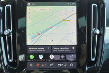 Volvo XC40 B4 Plus — photo 6