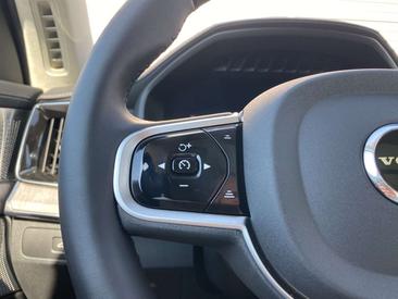 Volvo XC90 T8 Recharge — photo 17