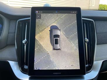 Volvo XC90 T8 Recharge — photo 23