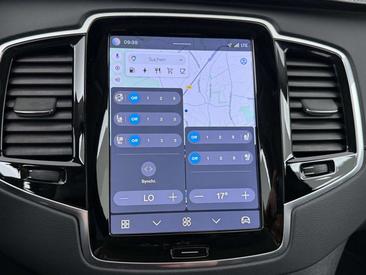 Volvo XC90 T8 Recharge Ultimate — photo 36