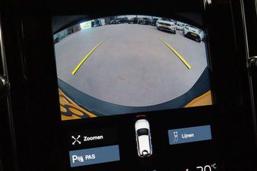 Volvo XC40 T5 Recharge R-Design — photo 6