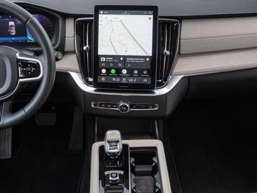 Volvo XC90 B5 Plus — photo 13