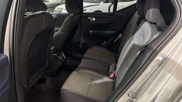 Volvo XC40 B3 Plus — photo 6