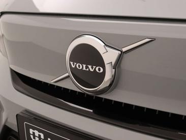 Volvo XC60 — photo 6