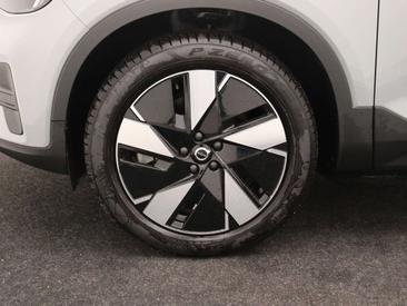Volvo XC60 — photo 7