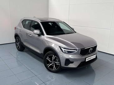Volvo XC40 B3 Core — photo 3
