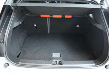 Volvo XC60 — photo 17