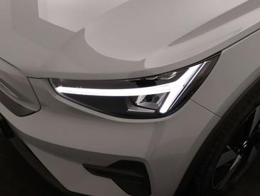 Volvo XC60 — photo 11