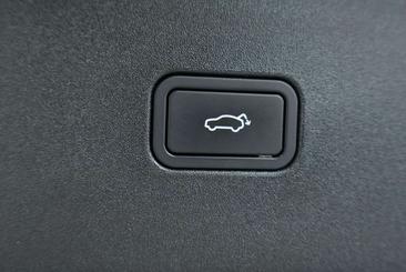 Volvo XC60 — photo 19