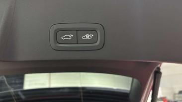 Volvo XC40 B3 Plus — photo 25
