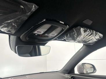 Volvo XC40 B3 Core — photo 19